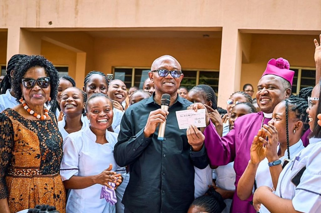 Peter Obi Donates N10M To Oji River School Of Nurs