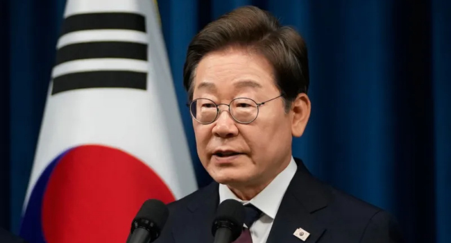 South Koreas New President.president Lee Jae Photo.foreign Policy South Koreas New President.president Lee Jae Photo.foreign Policy