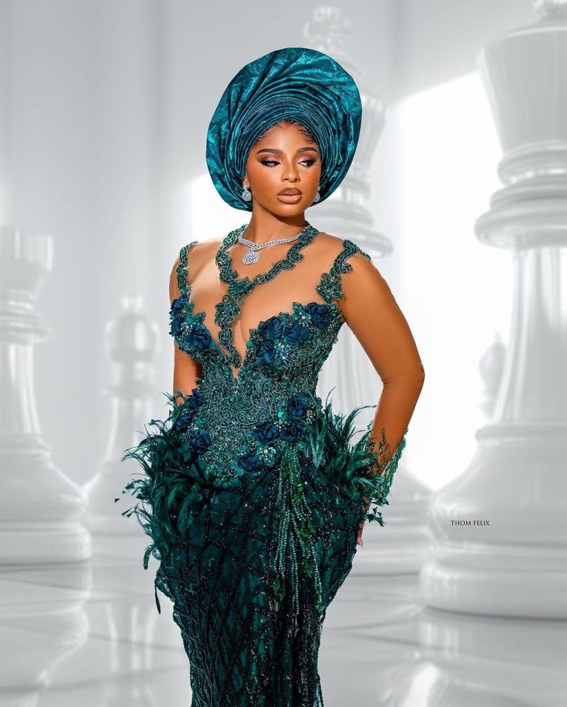 Teal Traditional Bridal Look1