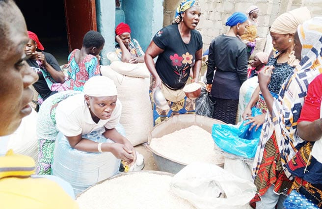 Traders At Kwali Market On Thursday Traders At Kwali Market On Thursday
