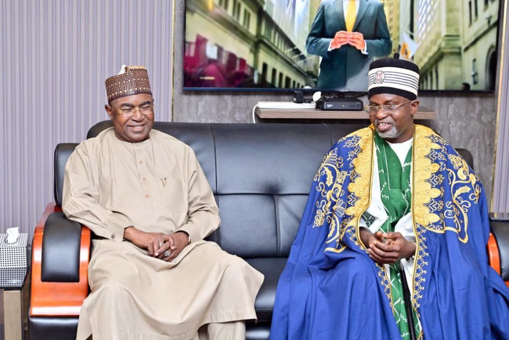 Whatsapp Image 2025 11 10 At 17.59.41 21A93A89