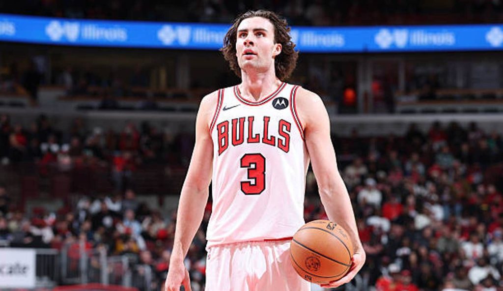 Chicago Il Josh Giddey Of The Chicago Bulls Free Throw During The Game Against The Sacramento