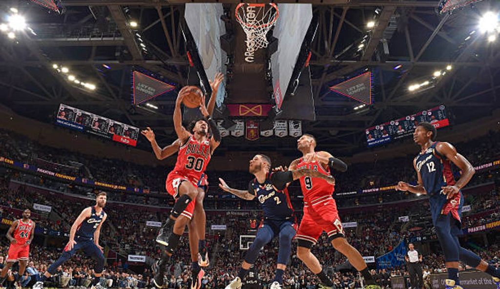 Cleveland Oh Tre Jones Of The Chicago Bulls Drives To The Basket During The Game Against The
