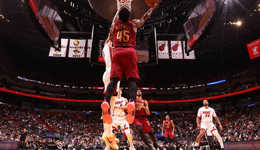 Miami Fl Donovan Mitchell Of The Cleveland Cavaliers Drives To The Basket During The Game Miami Fl Donovan Mitchell Of The Cleveland Cavaliers Drives To The Basket During The Game