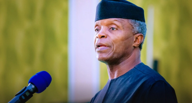 Osinbajo Briefs Osinbajo Briefs