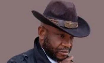 Prof 1 E1762812071723