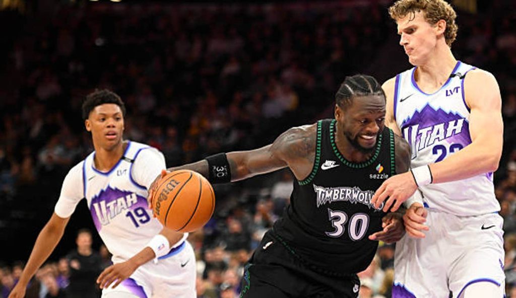 Salt Lake City Utah Julius Randle Of The Minnesota Timberwolves Drives Against Lauri