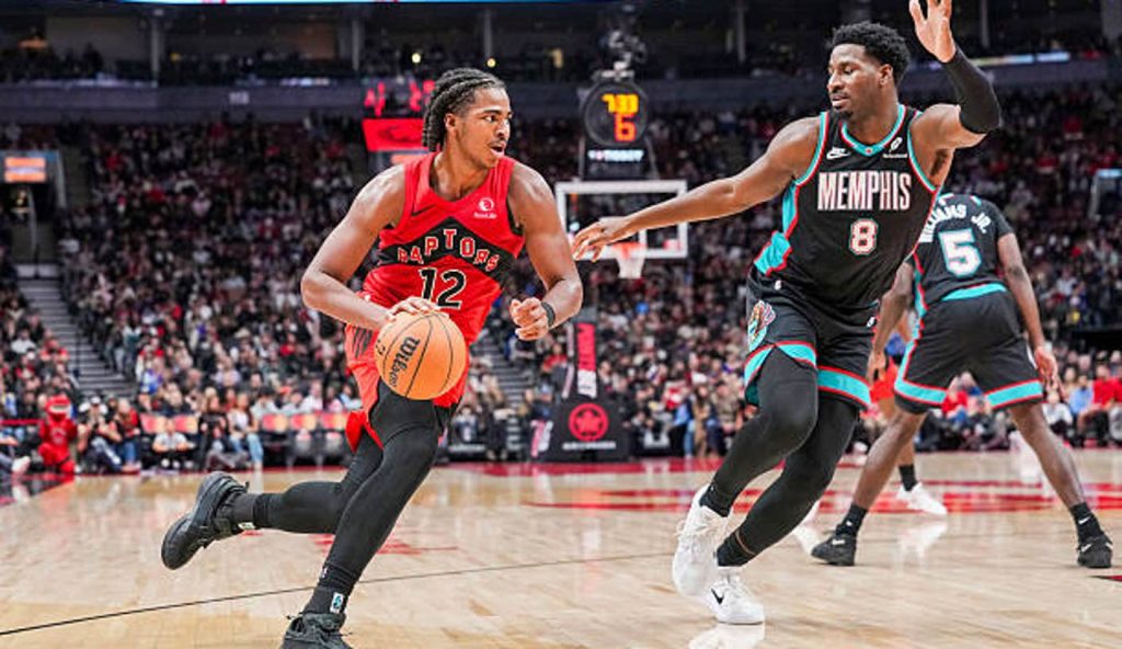 Toronto Canada Collin Murray Boyles Of The Toronto Raptors Drives To The Basket Against Jaren