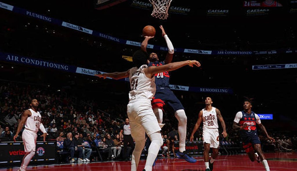 Washington Dc Alexandre Sarr Of The Washington Wizards Shoots The Ball During The Game